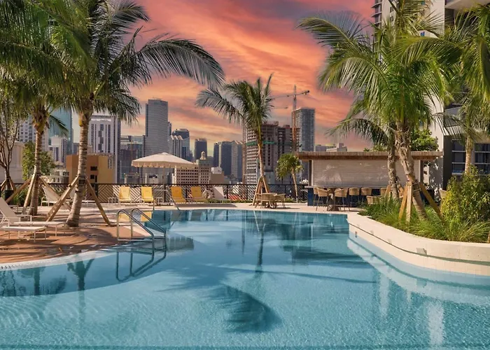 Modern 1Br Apartment With Pool