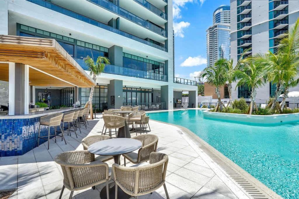 Modern 1br With Pool *