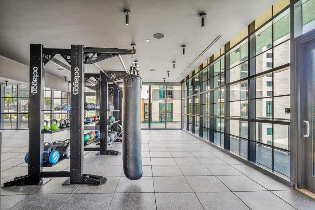 Modern 1br With Pool * Miami