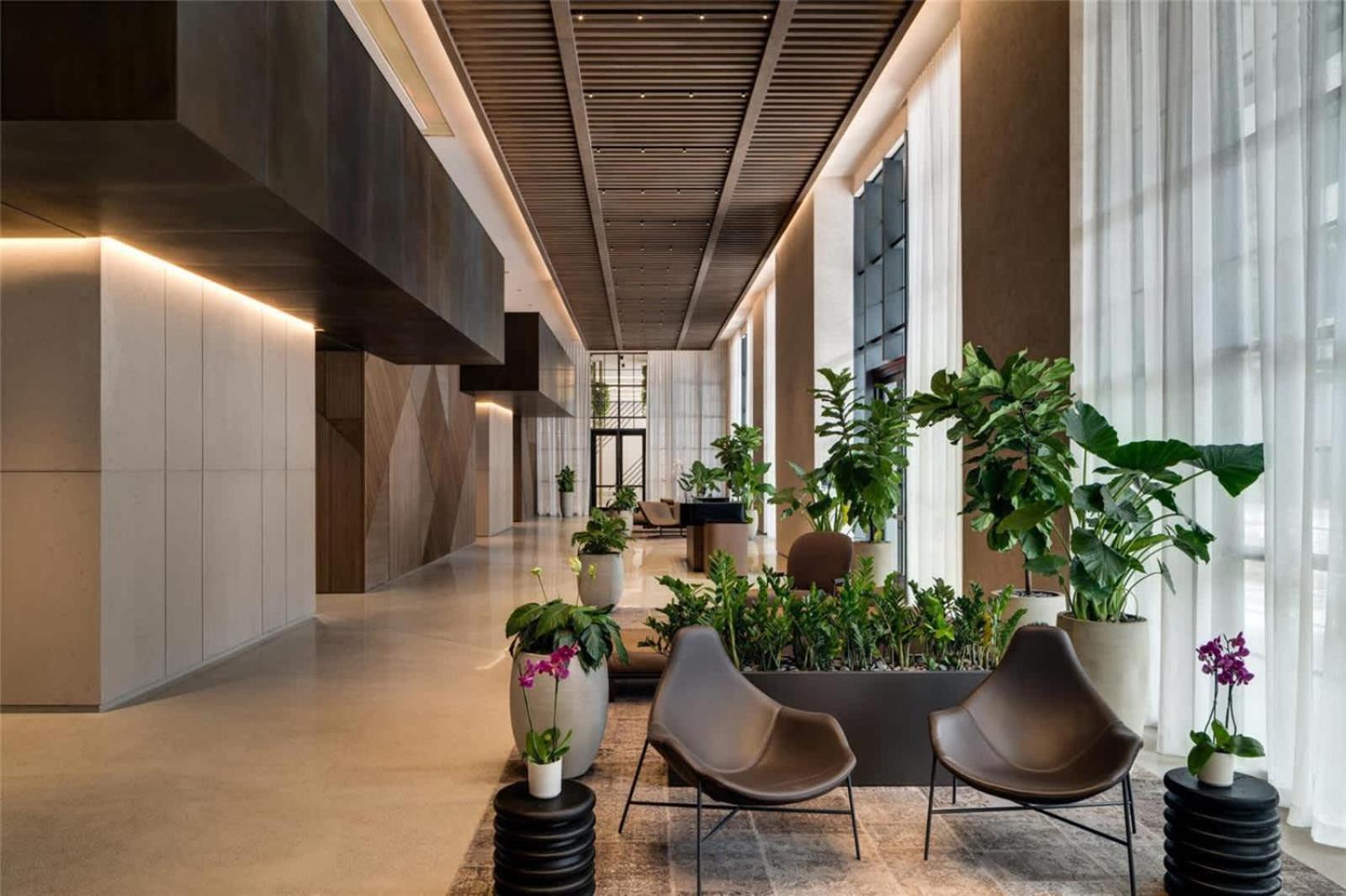 Modern 1br With Pool Apartment